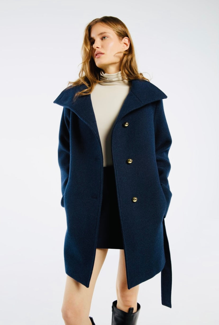 Manteau avec ceinture
