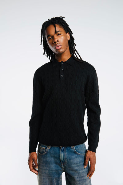 Pull avec Patte de Boutonnage