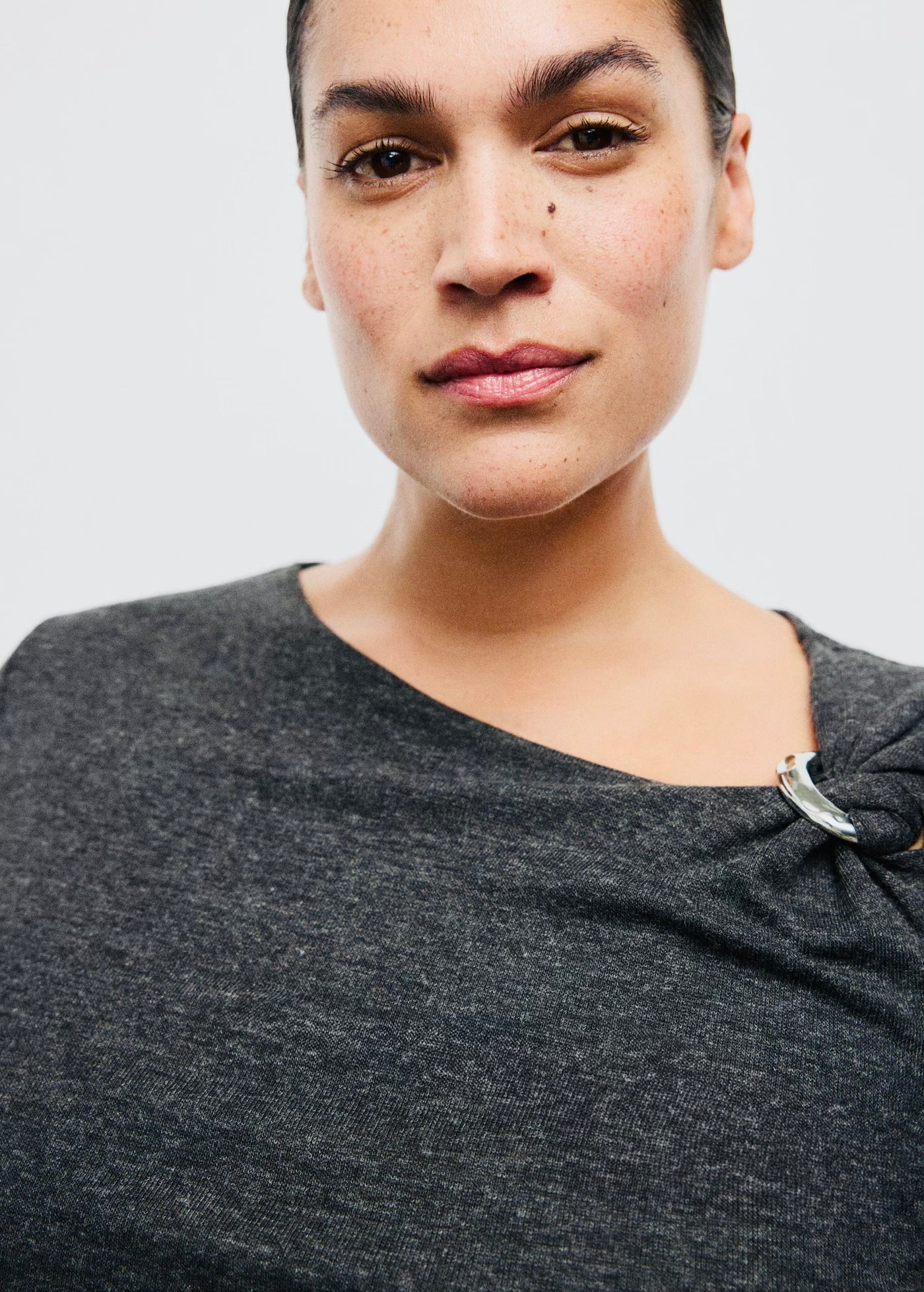 T-shirt à Détail Métallique