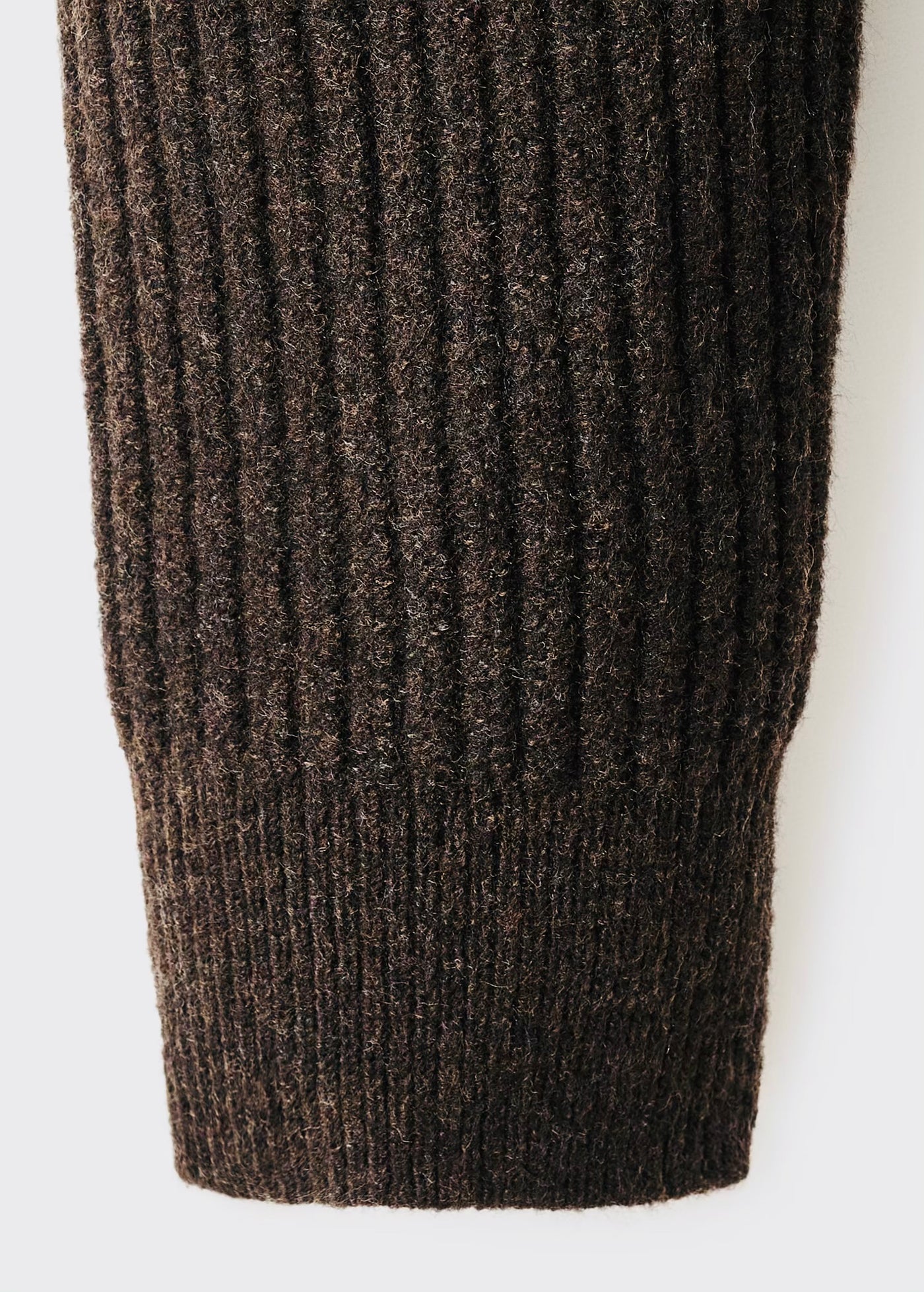 Pull over en maille côtelée à col zippé