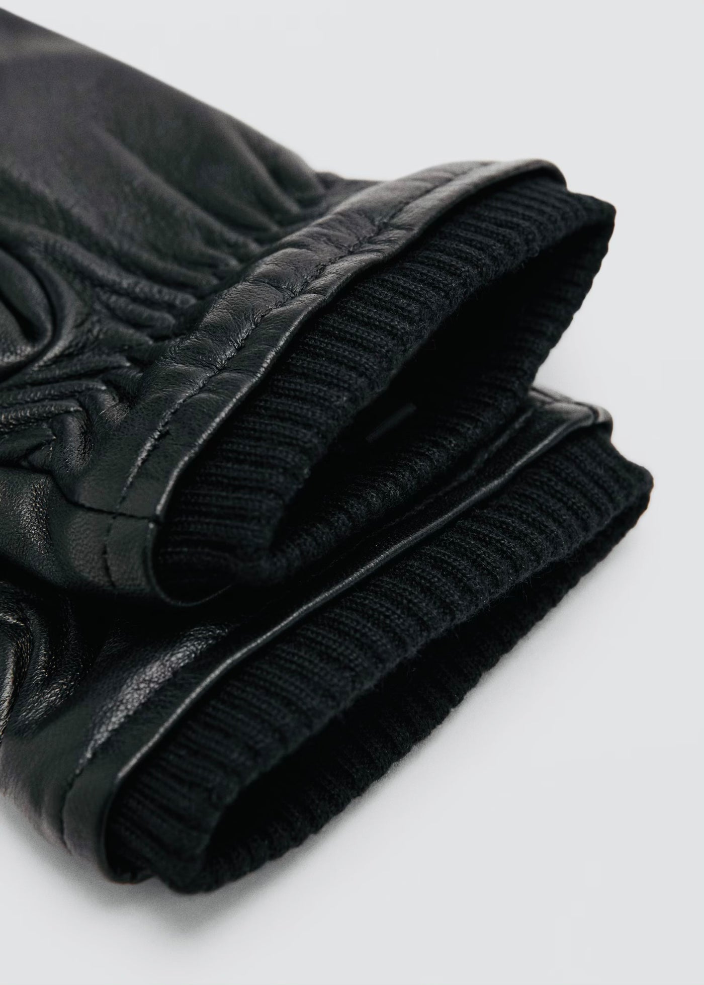 gants 100 % simili-cuir détail froncé