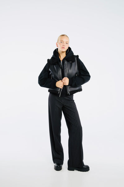 Gilet en faux cuir