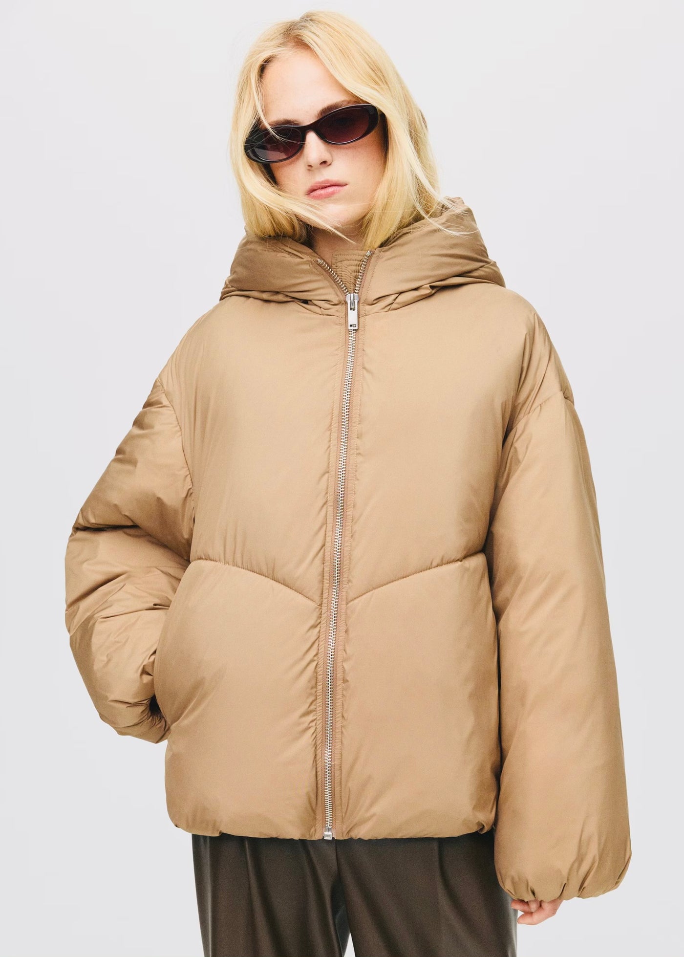 Anorak court oversize capuche