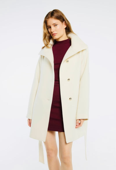Manteau avec ceinture