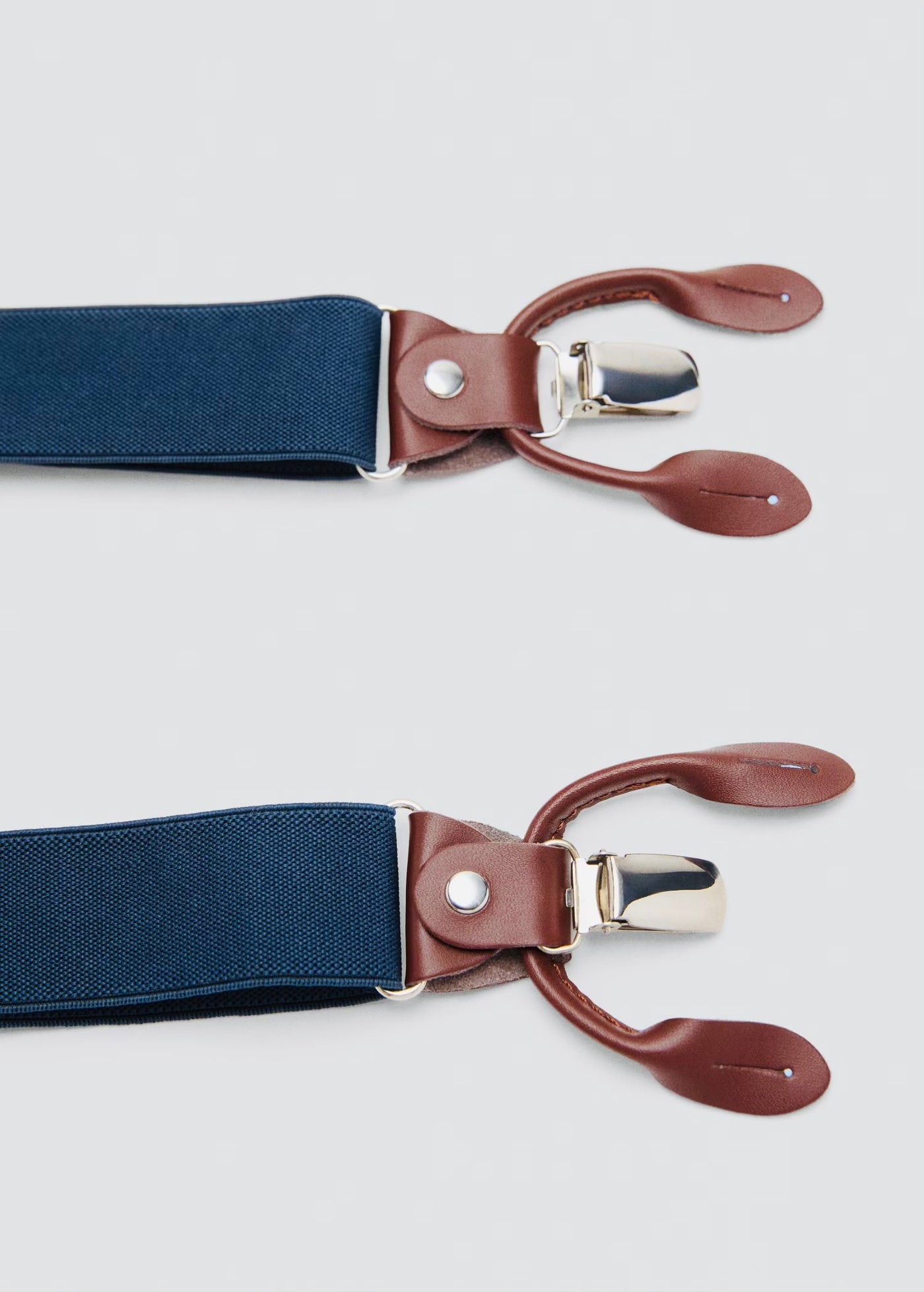 bretelles élastiques réglables détails cuir