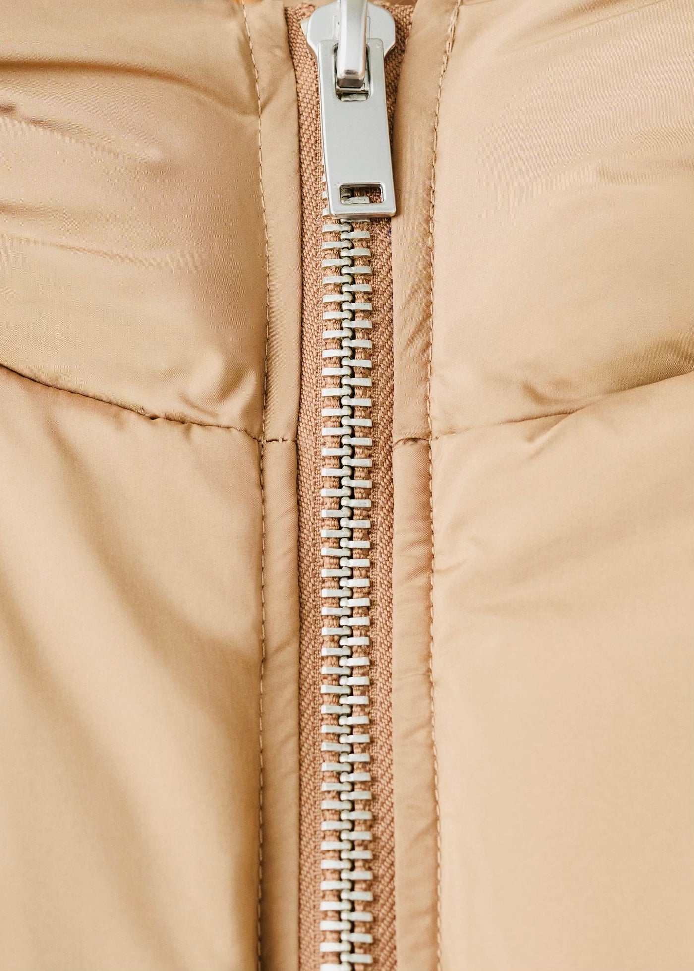 Anorak court oversize capuche