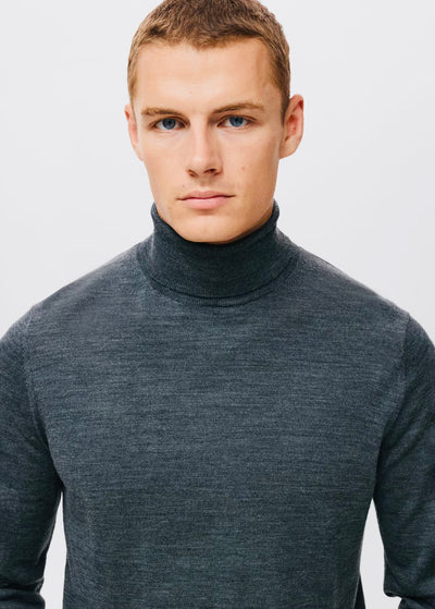 Pull over 100% laine mérinos à col montant