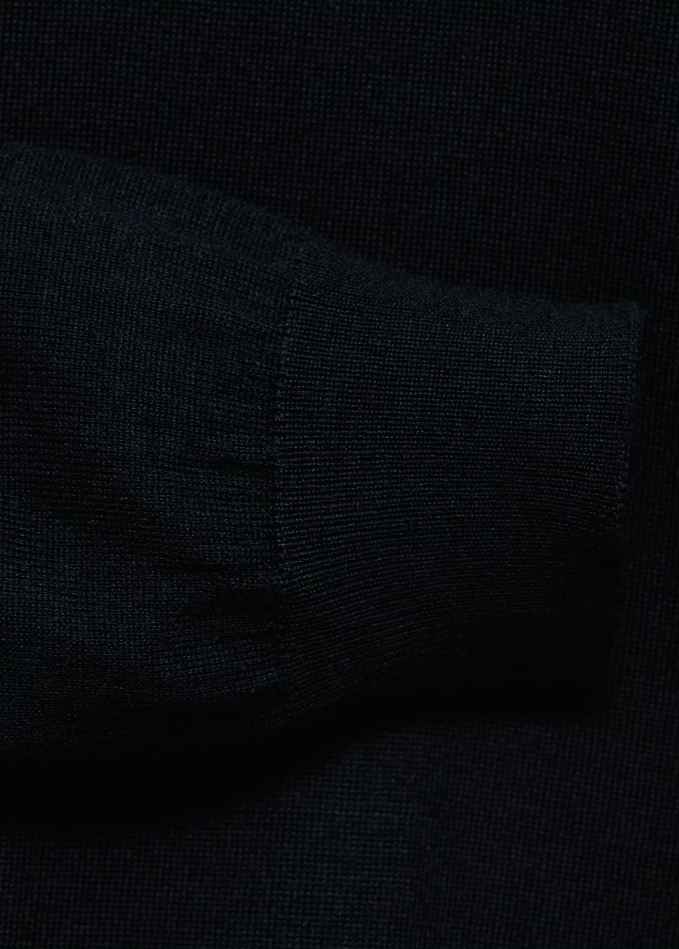 Pull over 100% laine mérinos à col montant