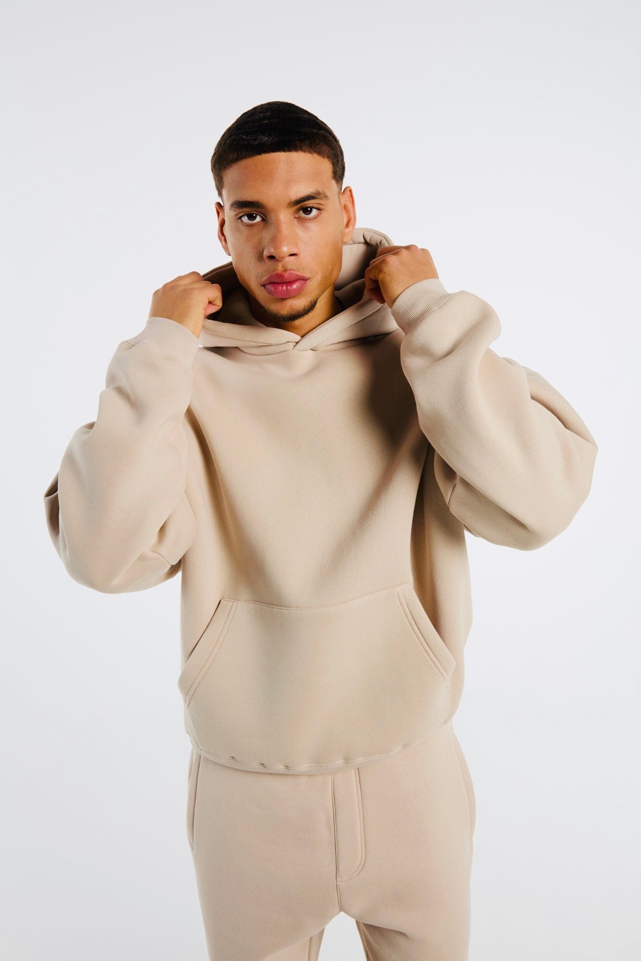 Sweatshirt avec Capuche