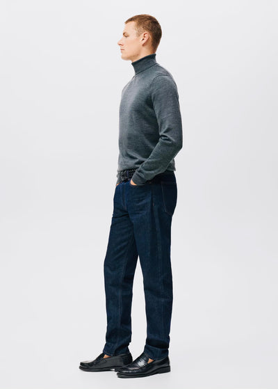 Pull over 100% laine mérinos à col montant