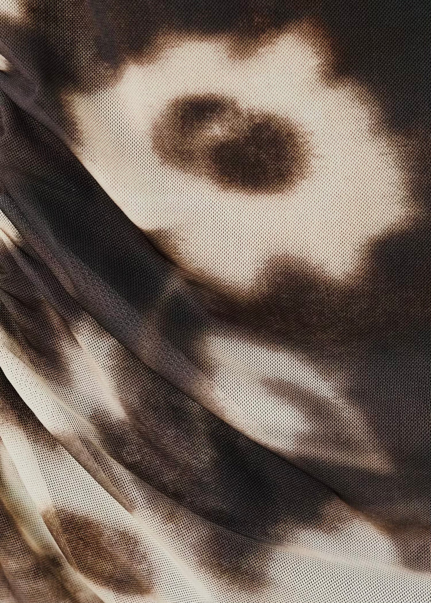 T-shirt Floral avec Foulard