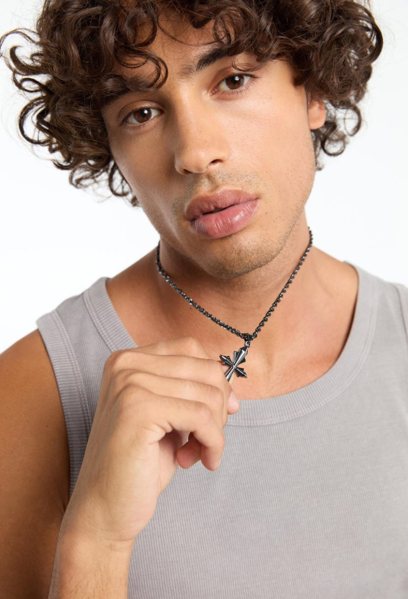 COLLIER AVEC PENDENTIF