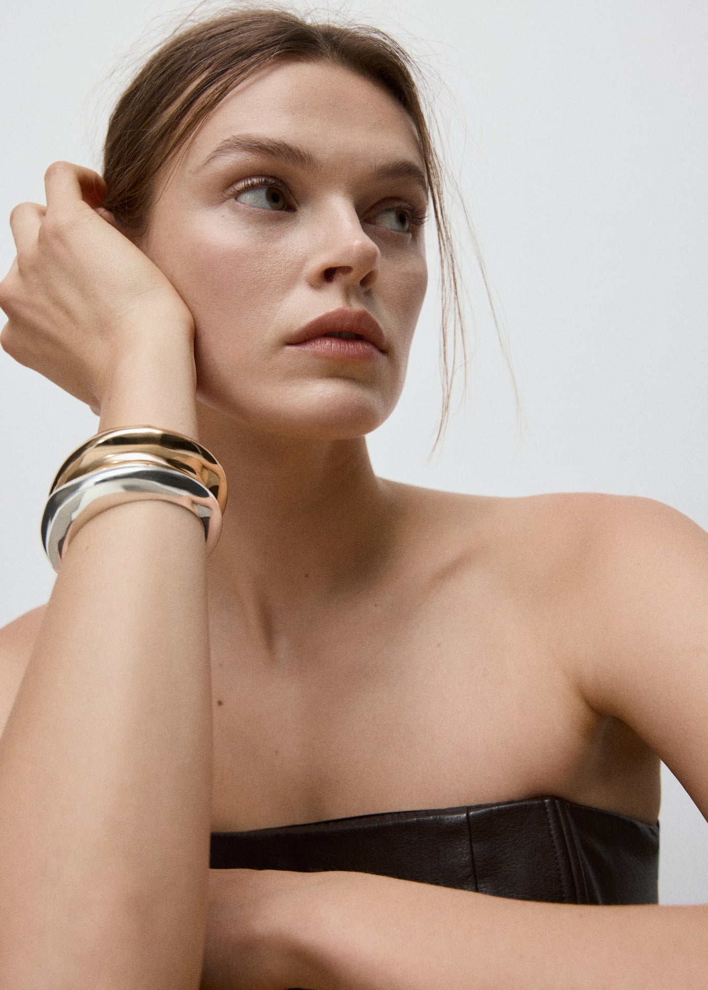 LOT DE 2 BRACELETS RIGIDES