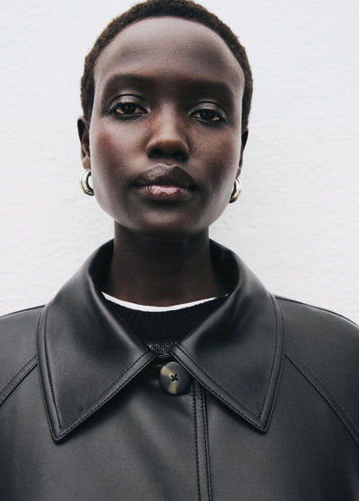 Trench long effet cuir avec ceinture