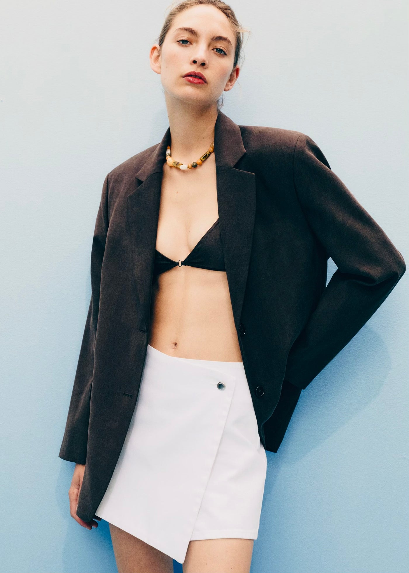 Jupe short en jean croisée