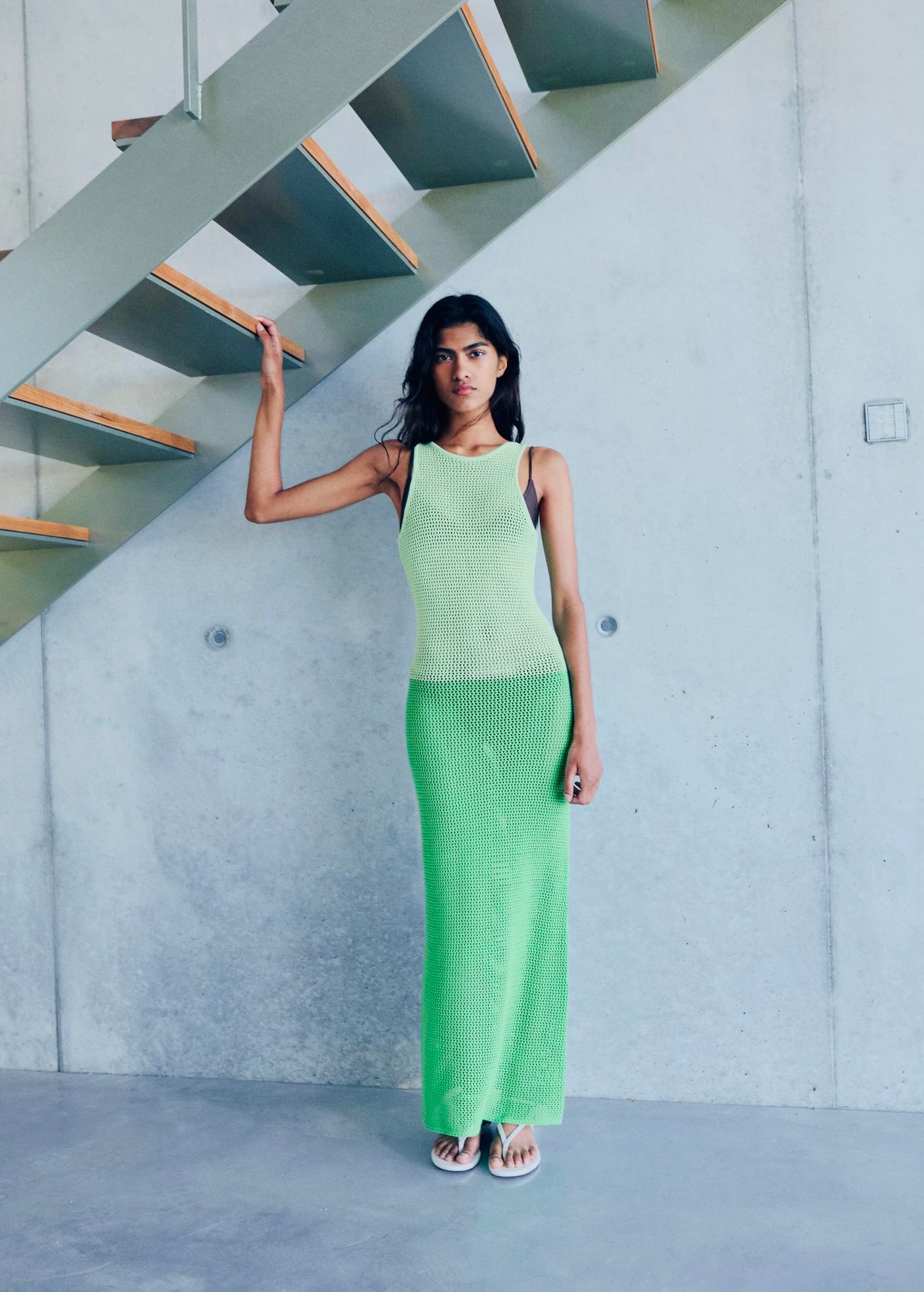 Robe Longue en Crochet Bicolore